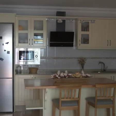 Avda. Artes Apartment